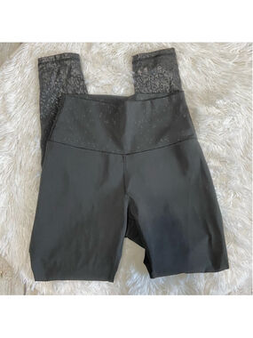 Z by Zobha Womens shine leggings black ombre size medium